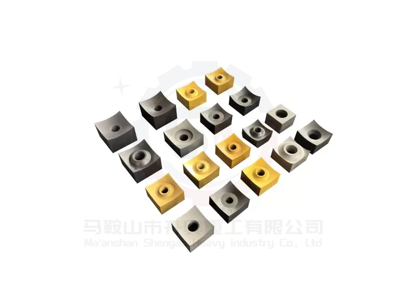 Heavy-Tear Serrated Blades