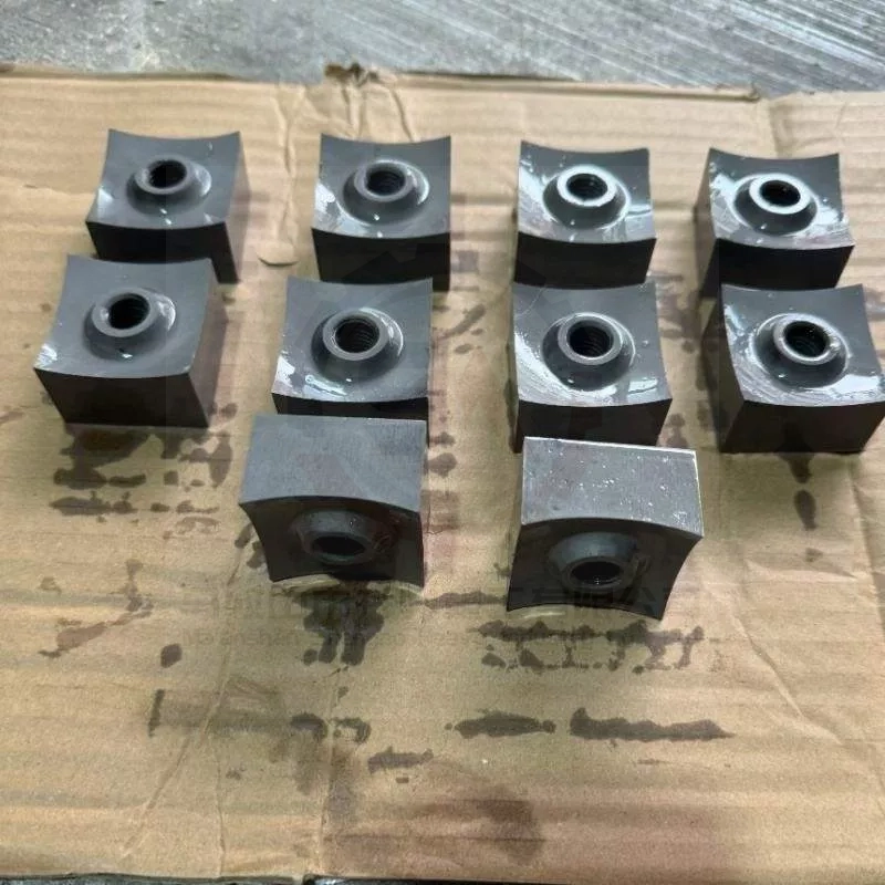 high durability small square double shaft shredder blades