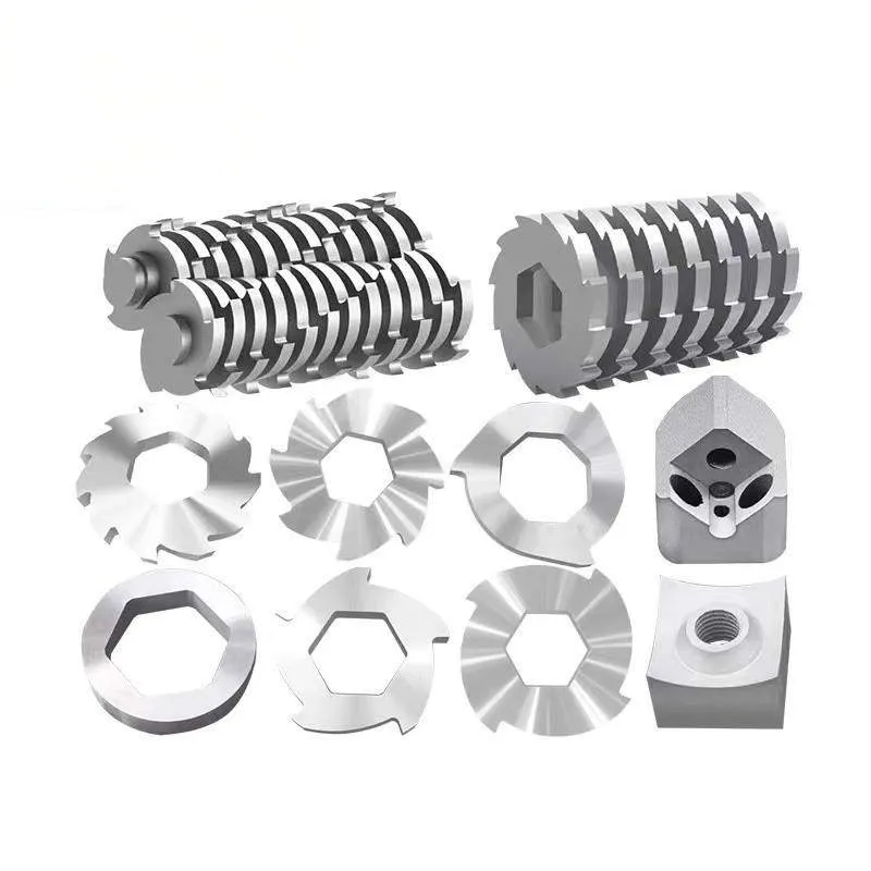 precision shredder blade for tire crusher machines