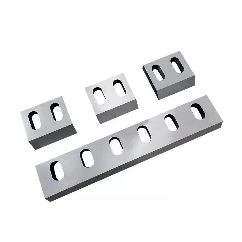 wear resistant 500 alloy crusher blade nylon recycling