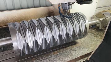 Industrial Blades Manufacturing