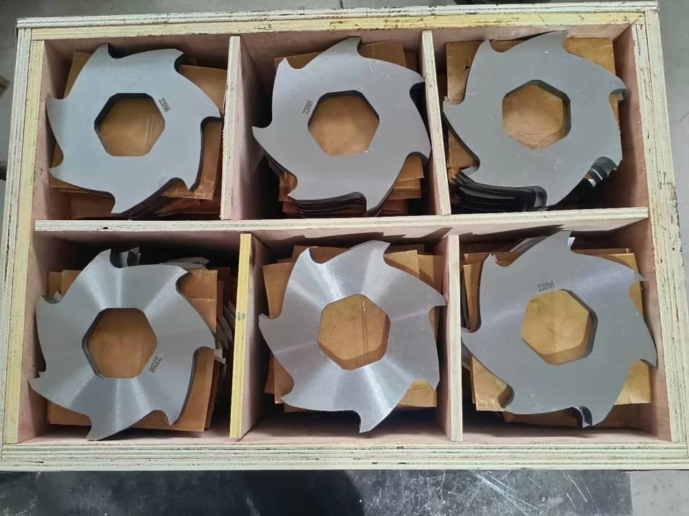 shredder blade storage